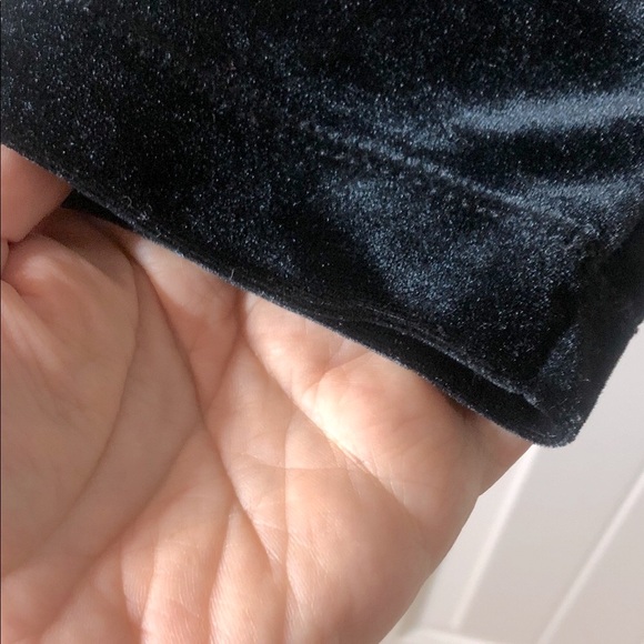 White Stag Black Velvet Tunic Top - Picture 6 of 6